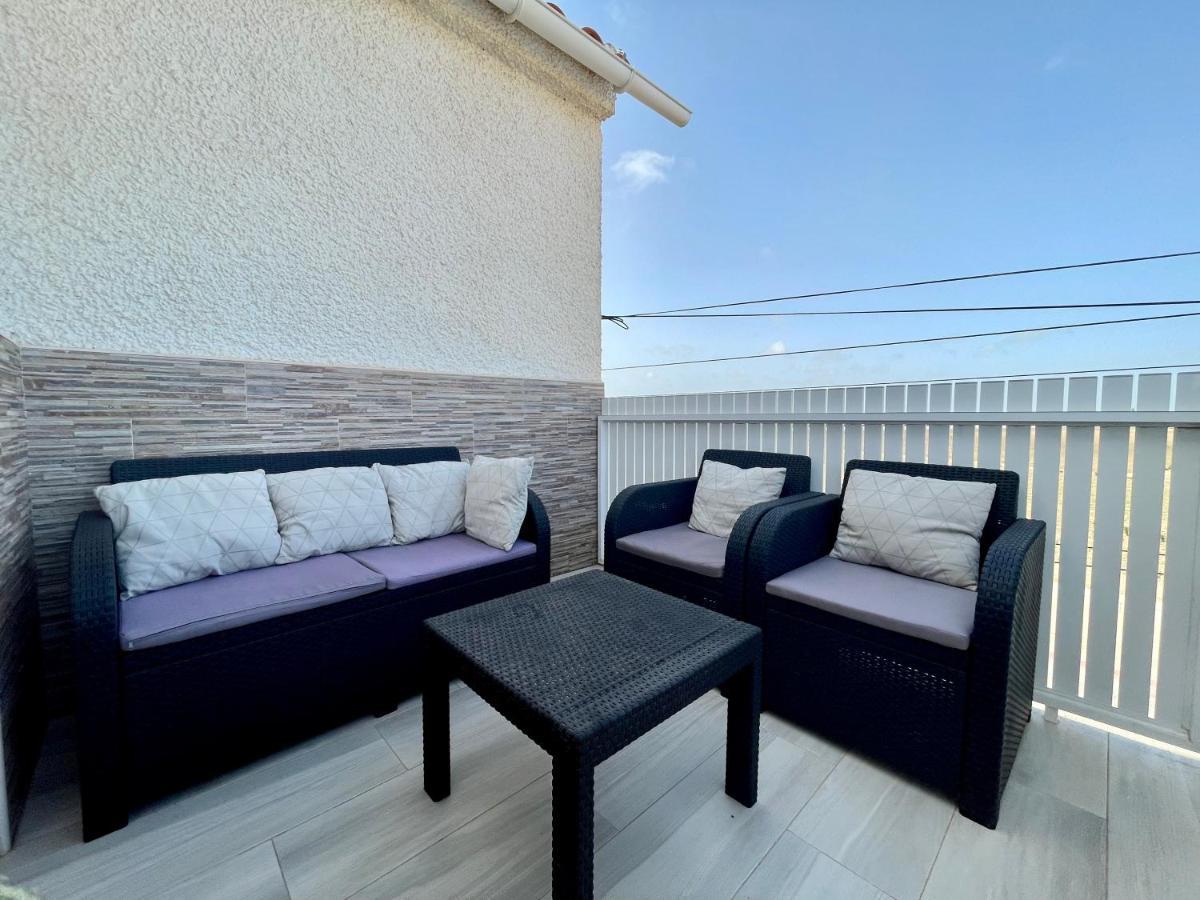 Casa Con Jardin Y Terraza 3 Dormitorios ロス・アルカサレス エクステリア 写真
