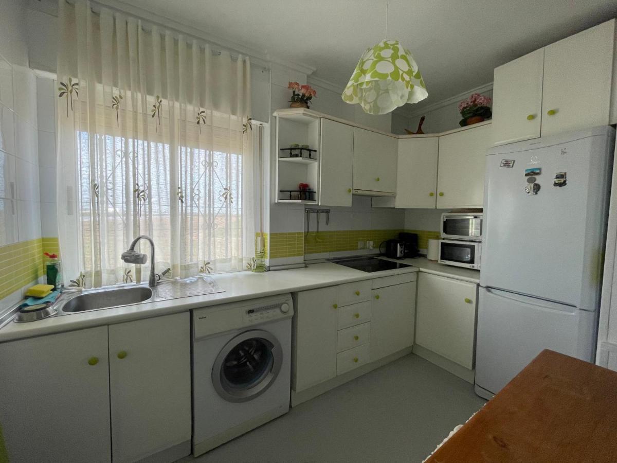 Casa Con Jardin Y Terraza 3 Dormitorios ロス・アルカサレス エクステリア 写真